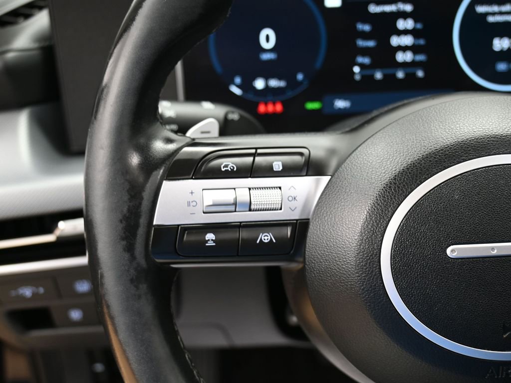 Used 2025 Hyundai Sonata Limited FWD image 20