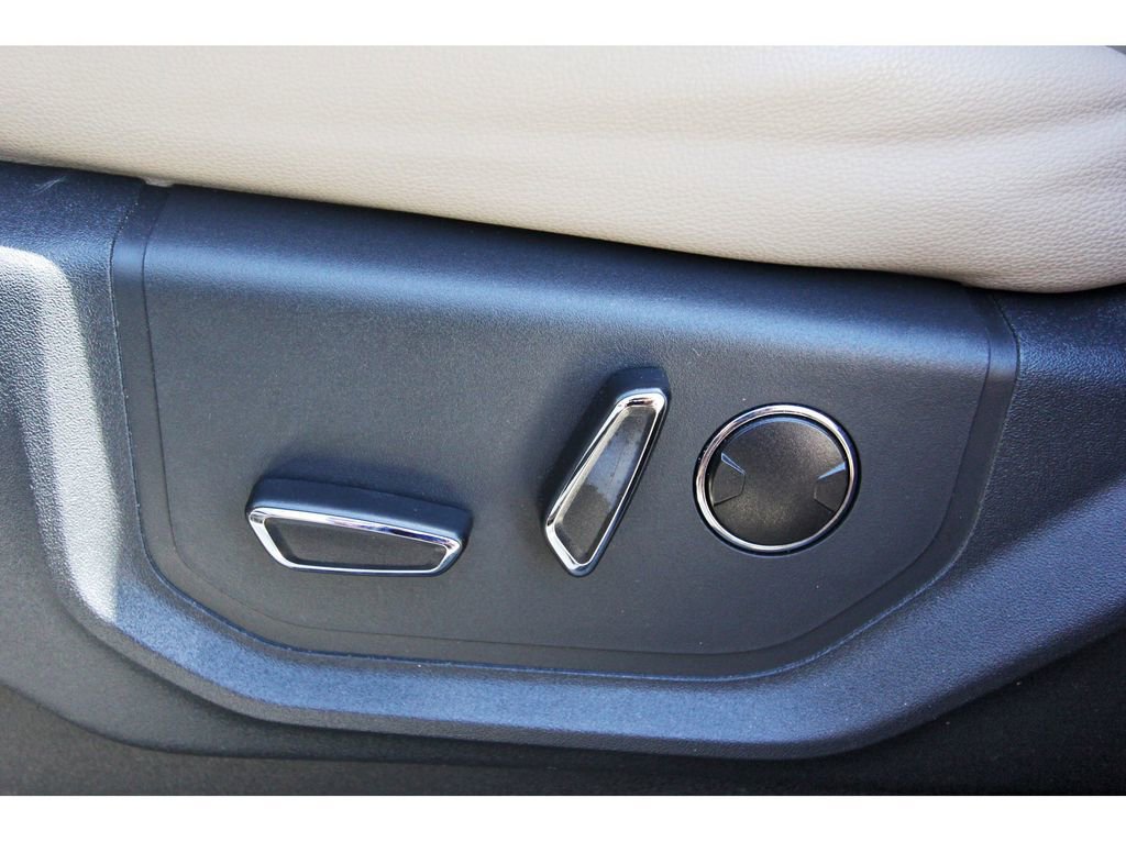 Used 2024 Ford Expedition Max Limited image 26