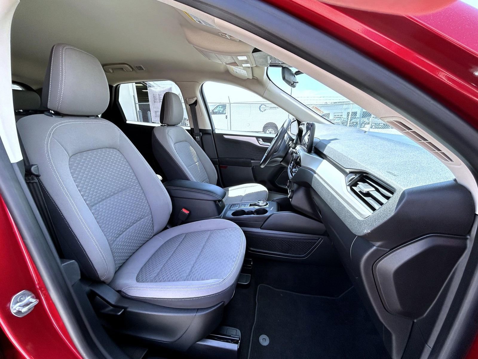 Used 2020 Ford Escape SE AWD/4WD image 16