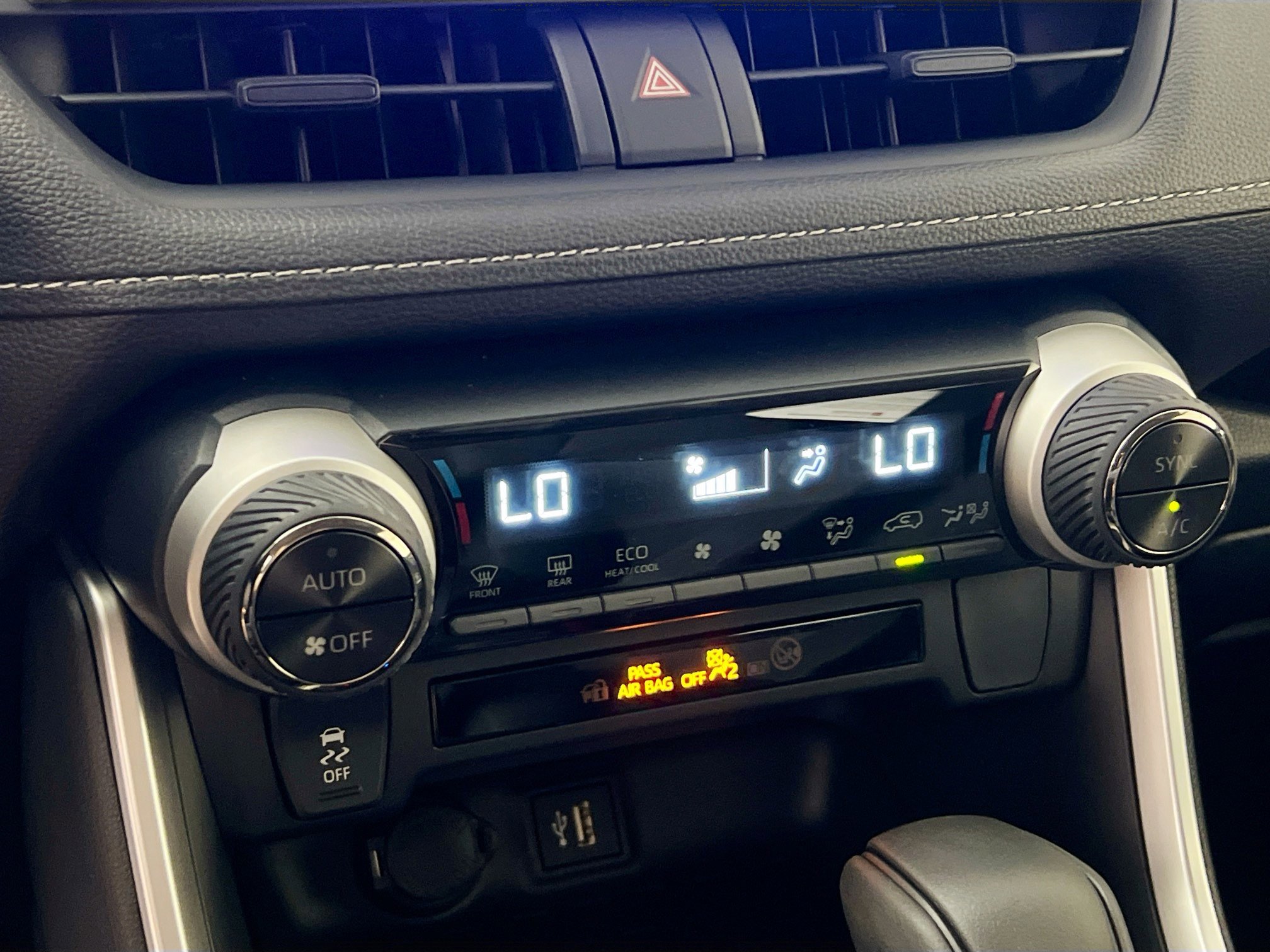 New 2025 Toyota RAV4 XLE image 27