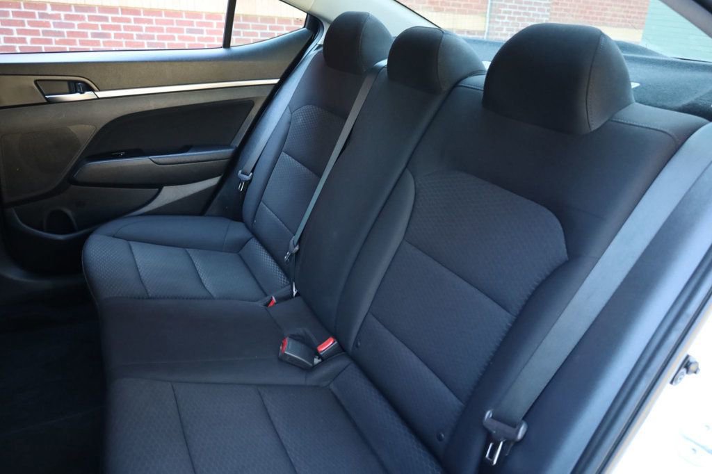 Used 2019 Hyundai Elantra SEL w/ Cargo Package image 18