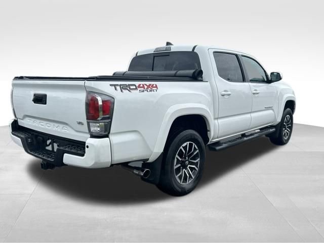 Used 2020 Toyota Tacoma TRD Sport w/ Technology Package AWD/4WD image 6