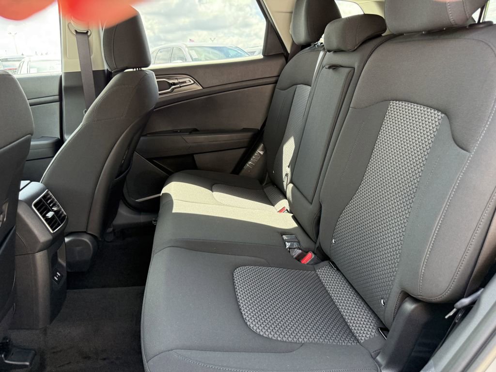 New 2026 Kia Sportage S image 17