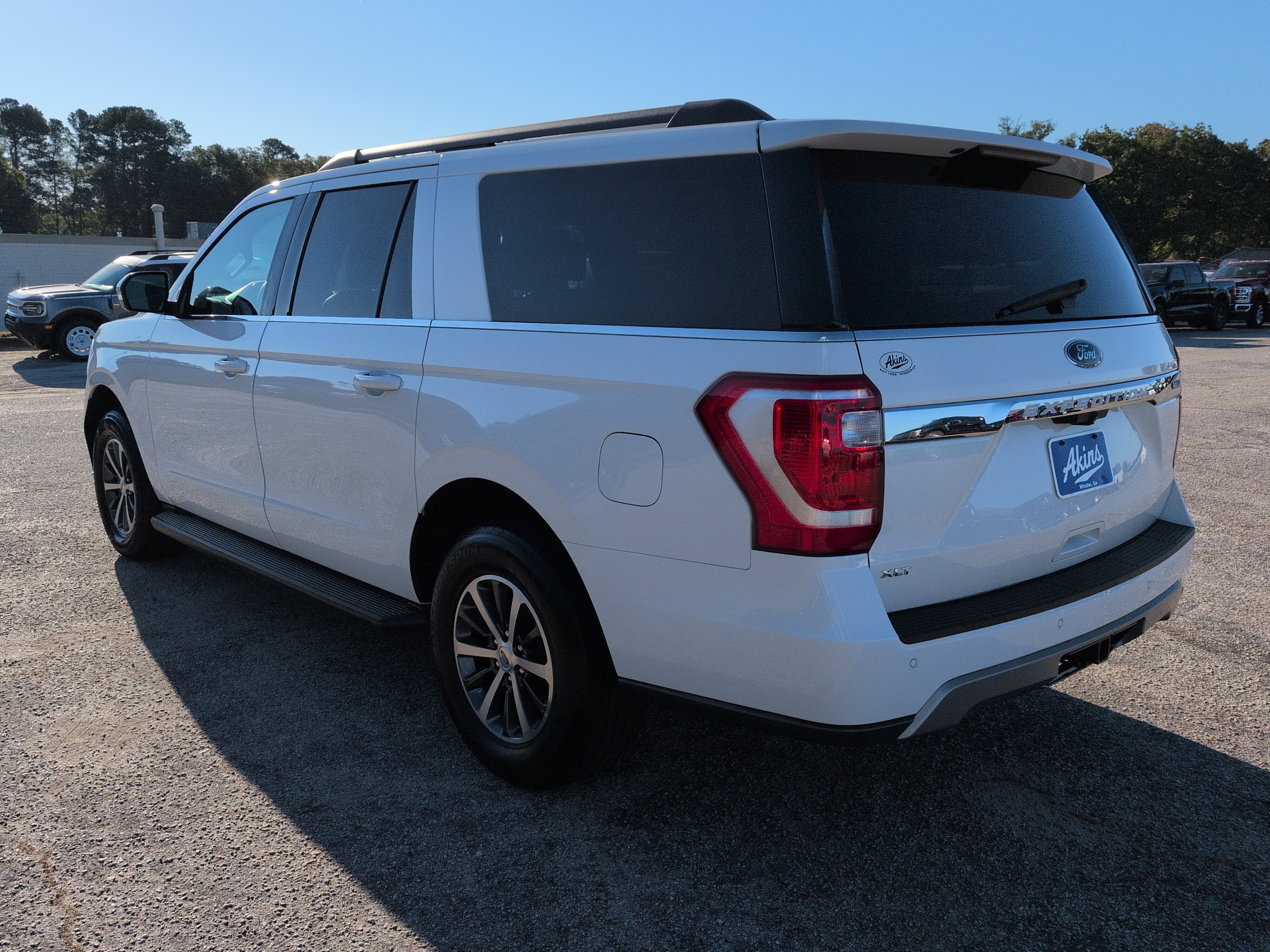 Certified 2020 Ford Expedition Max XLT w/ Equipment Group 201A RWD image 5