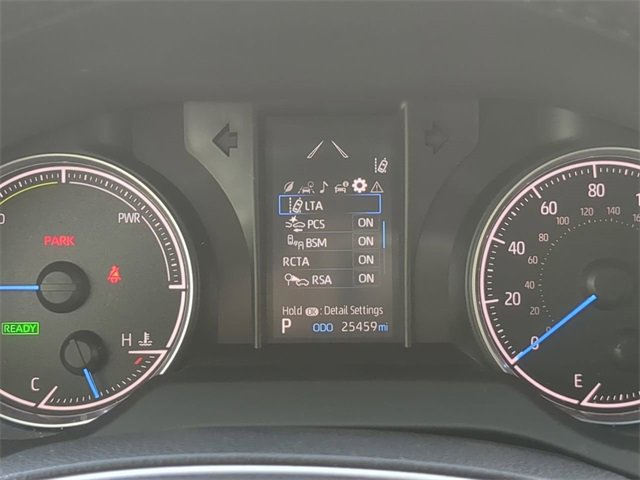 Certified 2022 Toyota Venza LE image 25