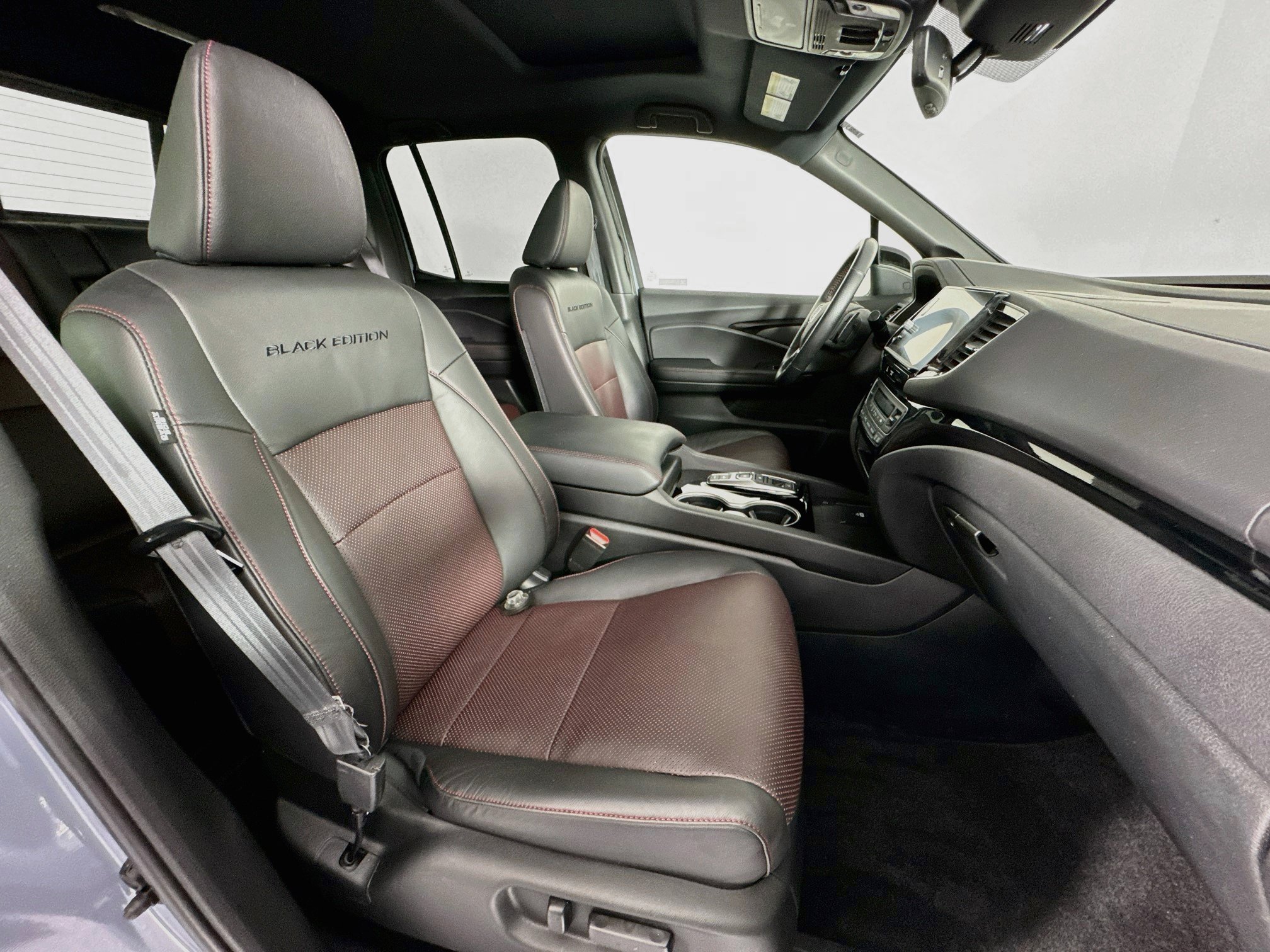Certified 2024 Honda Ridgeline Black Edition image 29