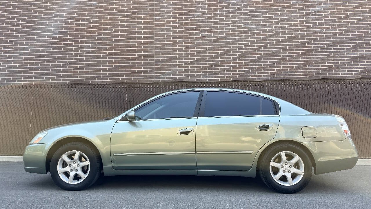 Used 2005 Nissan Altima 2.5 S w/ (F01) Convenience Pkg FWD image 6