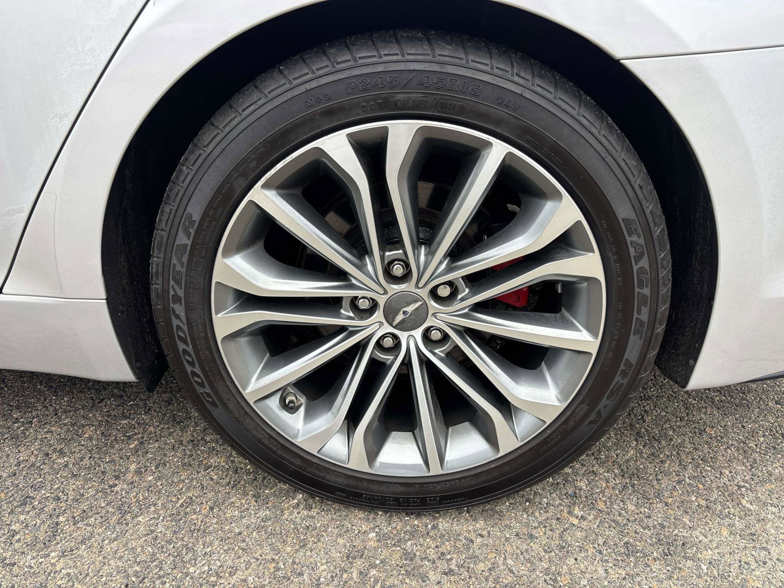 Used 2015 Hyundai Genesis 3.8 w/ Option Group 02 image 8