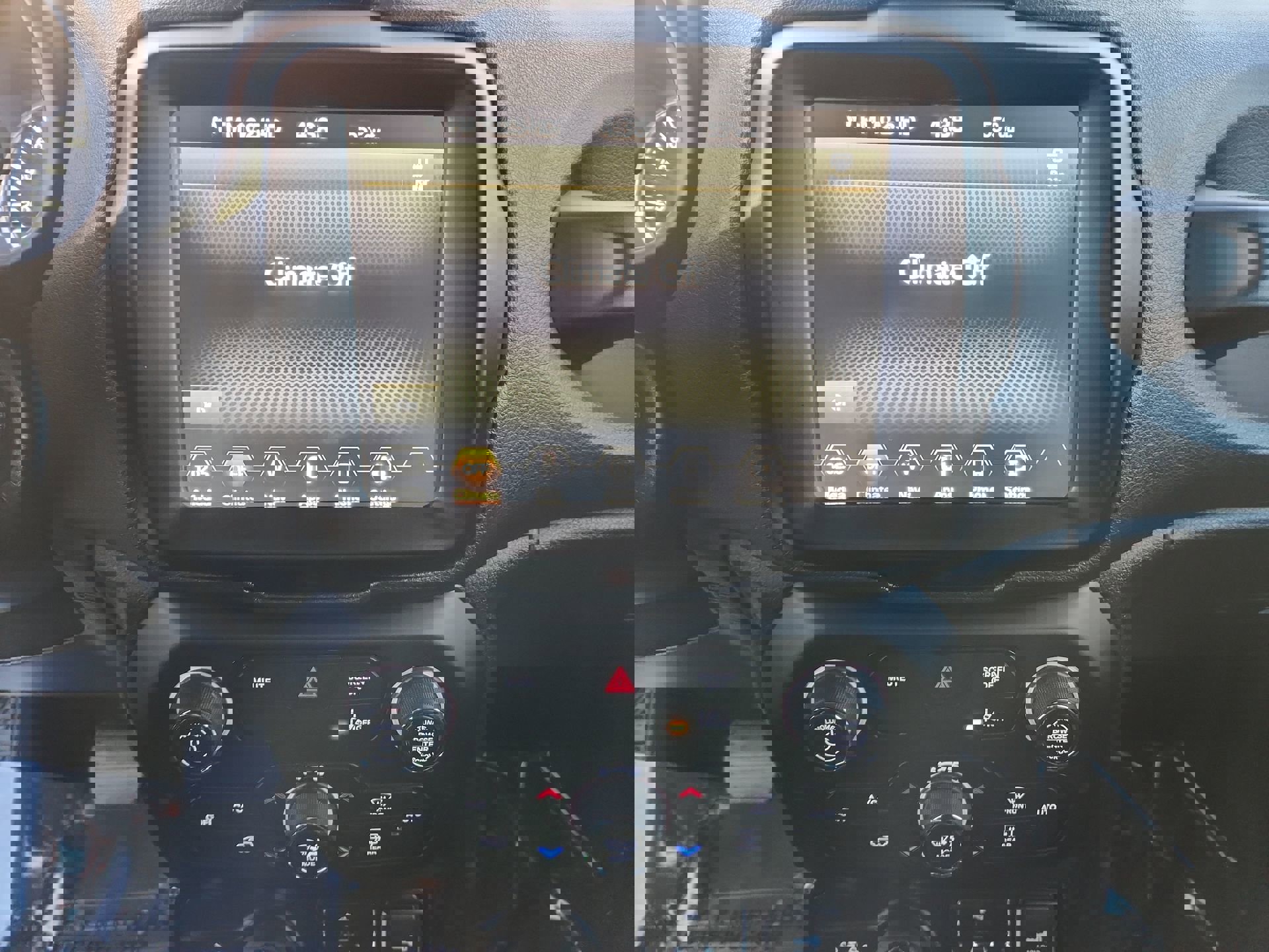 Certified 2023 Jeep Renegade Latitude image 16