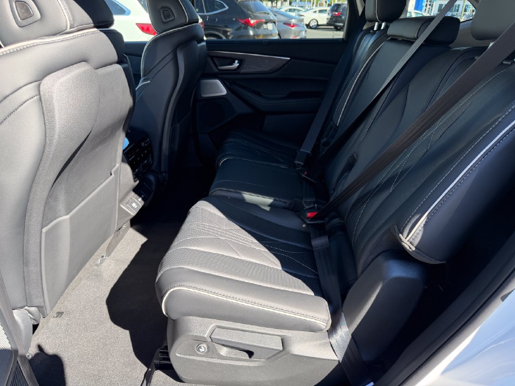 New 2026 Acura MDX w/ Advance Package AWD/4WD image 29