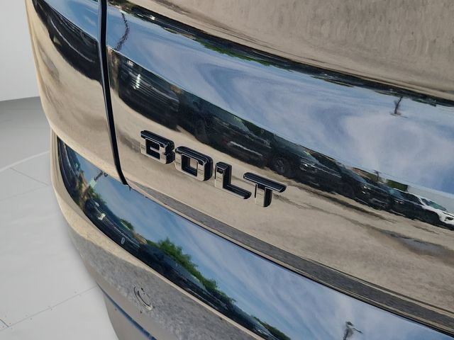 New 2027 Chevrolet Bolt LT FWD image 29