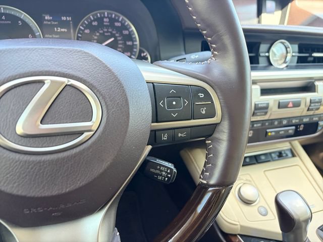 Used 2018 Lexus ES 350 w/ Luxury Package w/Wood Trim FWD image 8