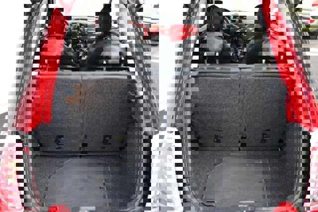 Used 2015 FIAT 500 Pop image 17