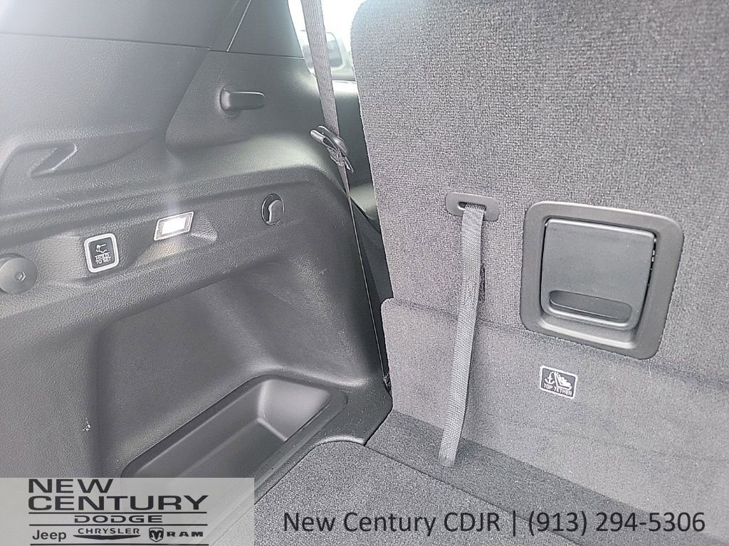Used 2025 Jeep Grand Cherokee L Limited AWD/4WD image 20