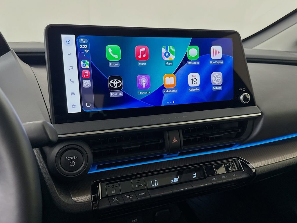 Used 2024 Toyota Prius XLE AWD/4WD image 17