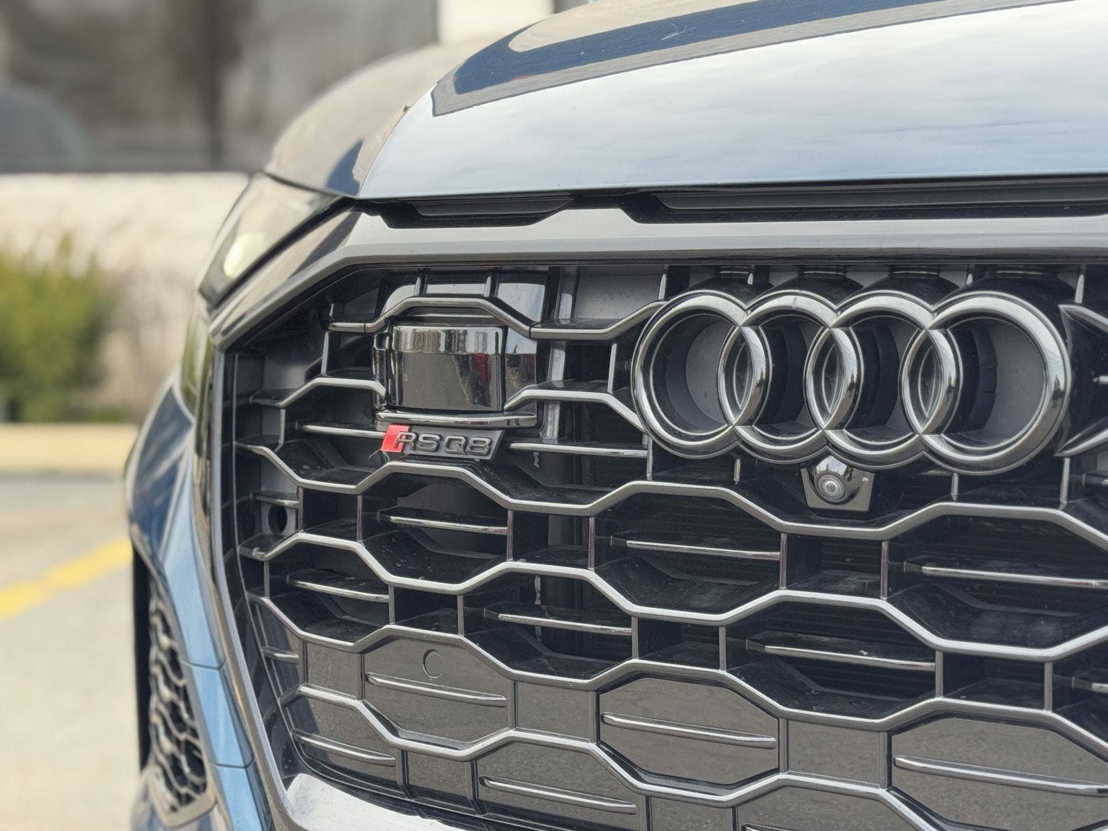 Used 2021 Audi RS Q8 w/ Black Optic Package image 7