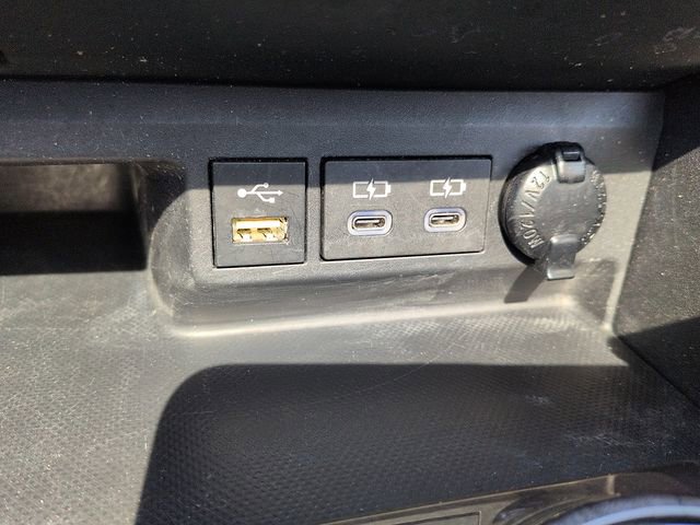 Used 2022 Toyota Highlander Platinum image 25