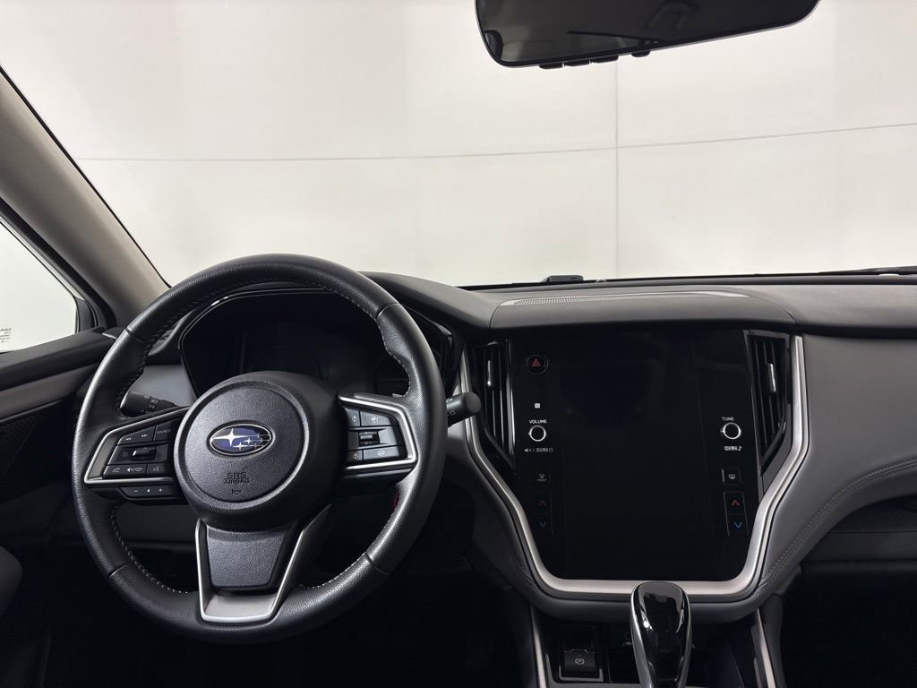 Used 2025 Subaru Outback Premium image 21