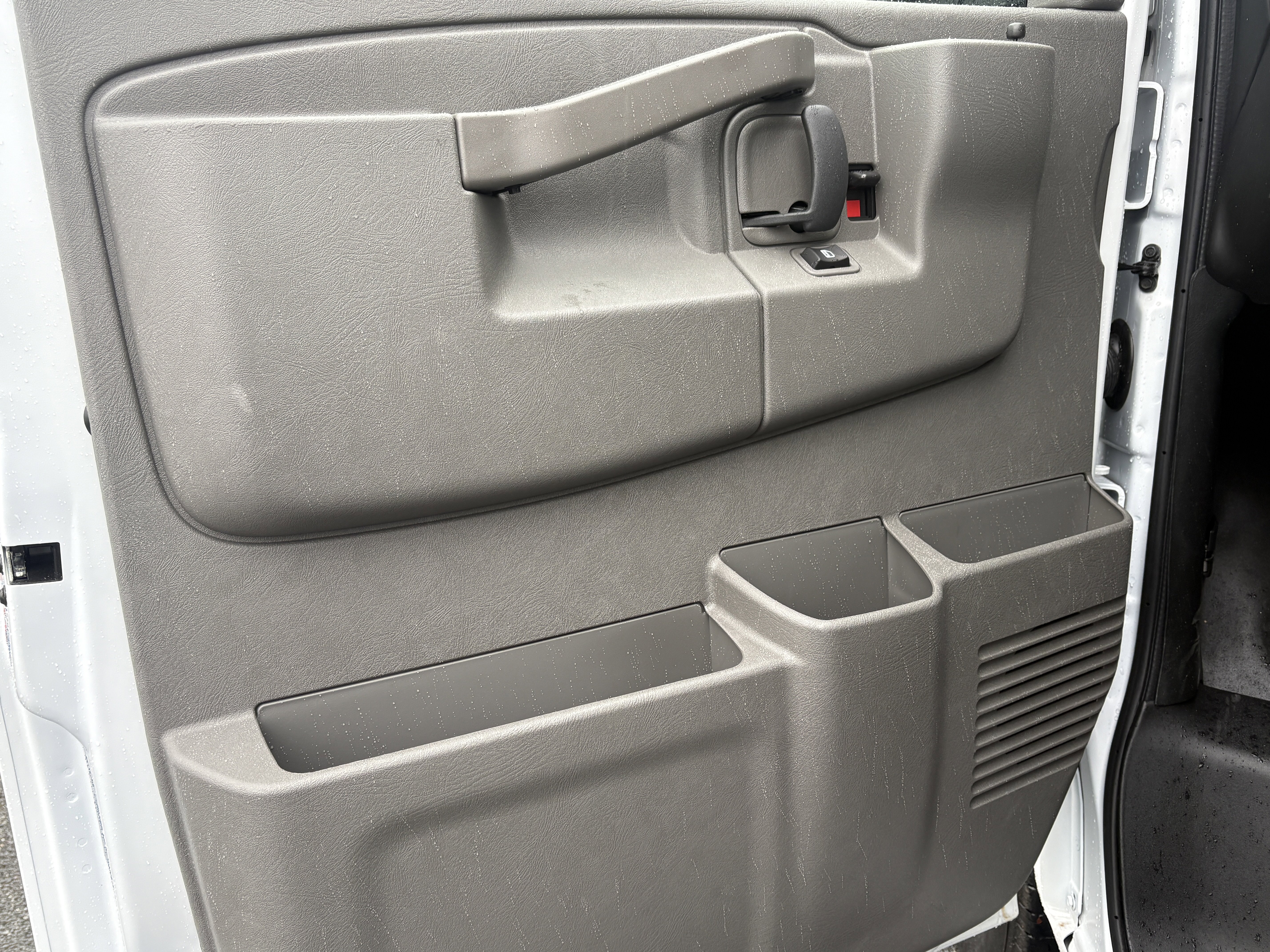 New 2025 Chevrolet Express 2500 w/ Driver Convenience Package image 14