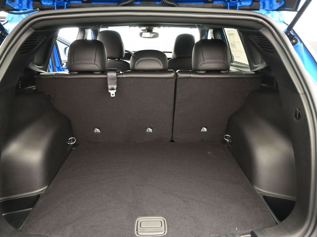 New 2026 Jeep Compass Latitude image 14