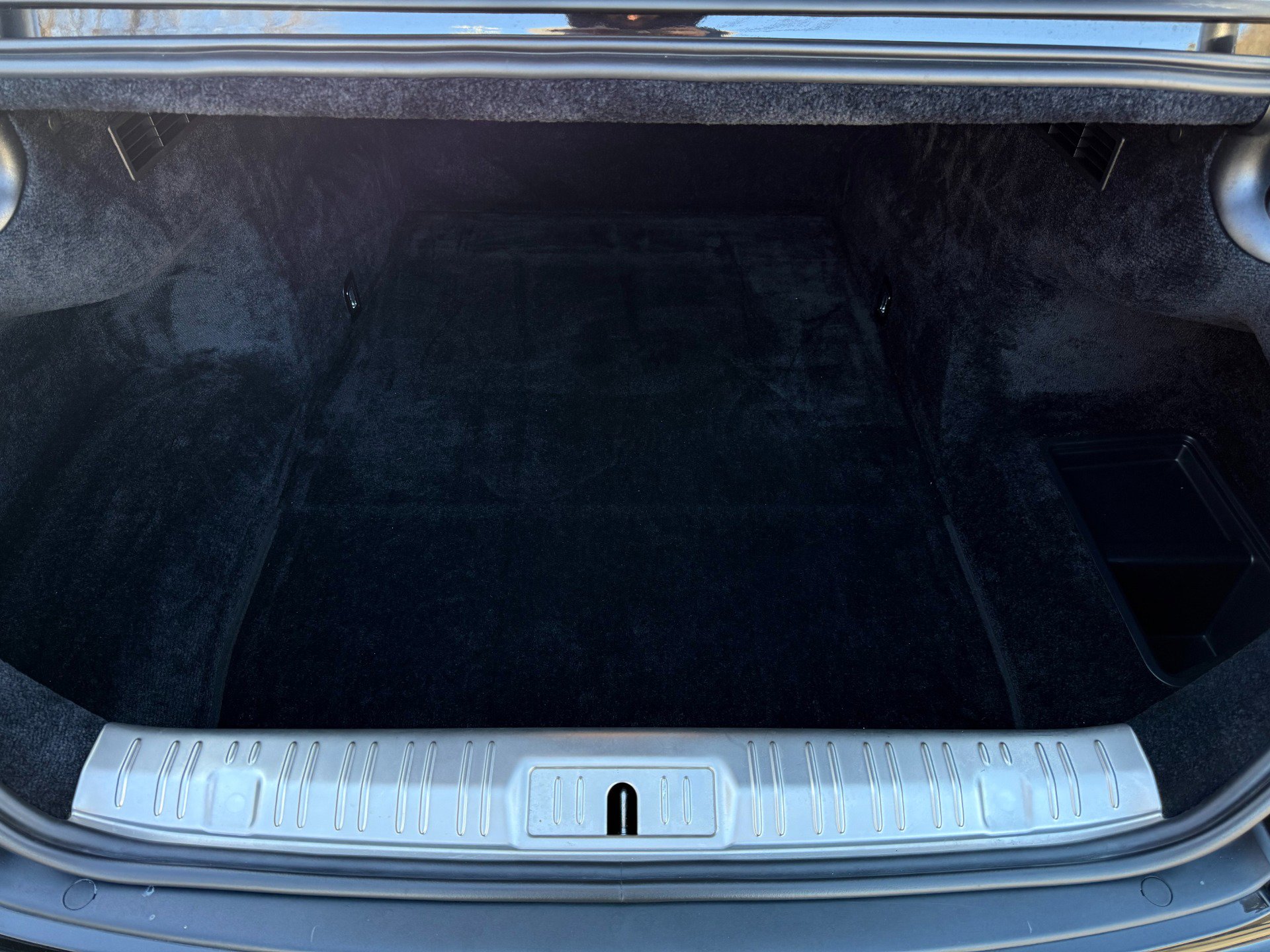 Used 2014 Rolls-Royce Wraith image 48