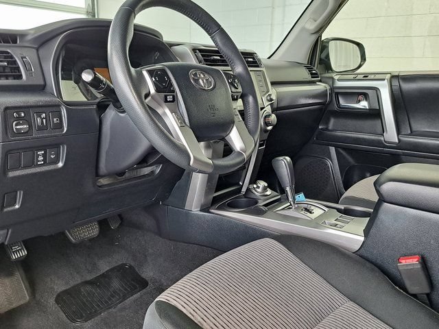 Used 2024 Toyota 4Runner SR5 AWD/4WD image 8