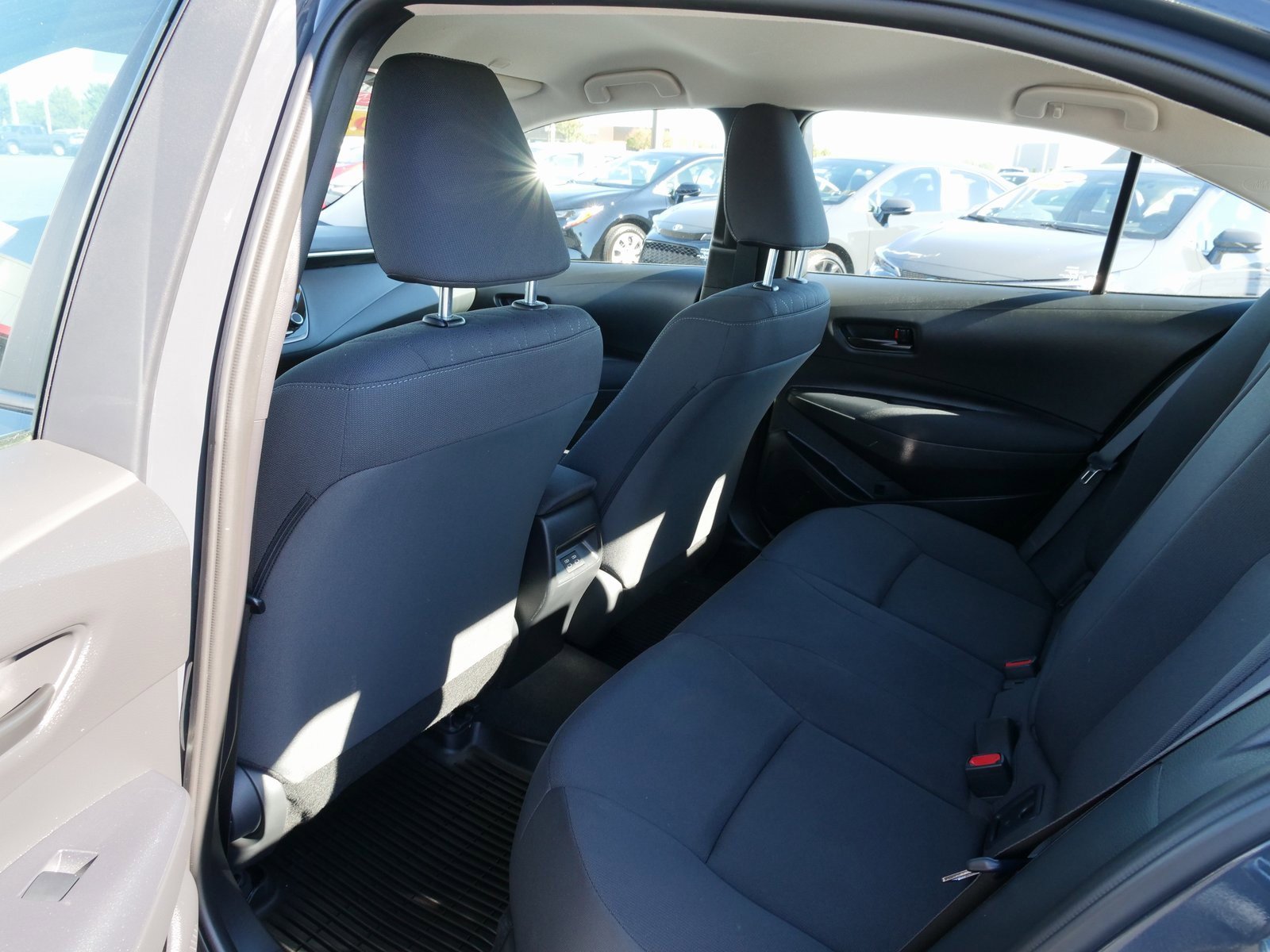 Used 2023 Toyota Corolla LE image 7