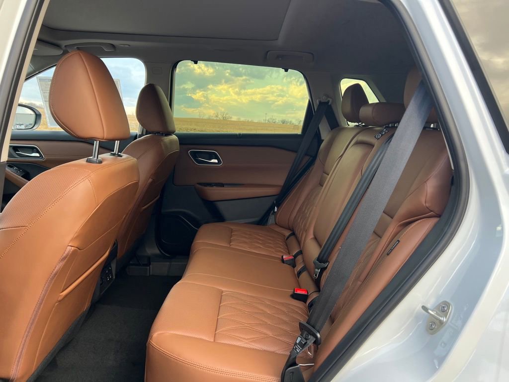 New 2026 Nissan Rogue Platinum w/ Platinum Premium Package image 14