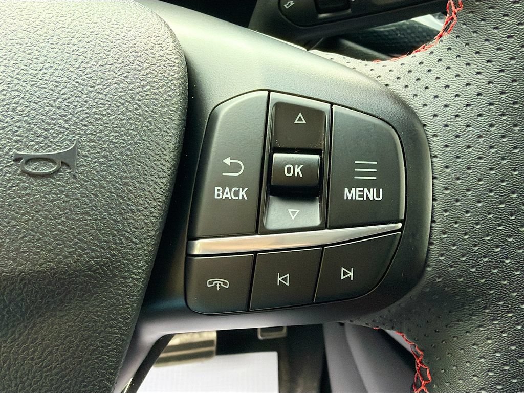 Used 2023 Ford Escape ST-Line Elite w/ Premium Technology Package AWD/4WD image 11