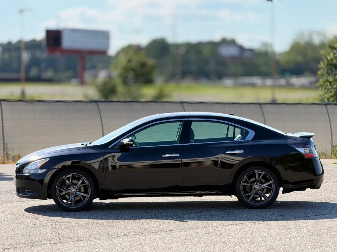 Used 2014 Nissan Maxima 3.5 SV w/ Sport Package FWD image 8