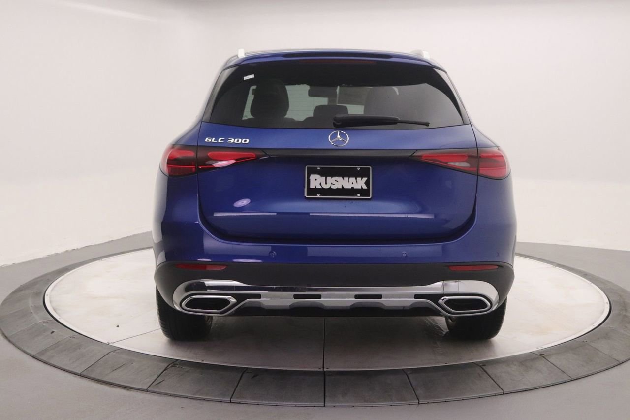 New 2026 Mercedes-Benz GLC 300 GLC 300 image 3