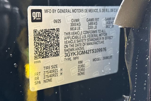 New 2026 Cadillac Optiq Sport 2 w/ LPO, Floor Liner Package image 28