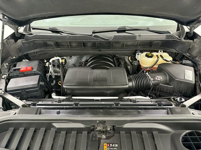 Used 2019 Chevrolet Silverado 1500 LT w/ Texas Edition AWD/4WD image 28