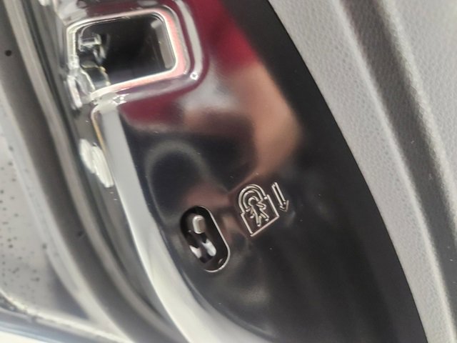 New 2026 Toyota Prius Plug-In Hybrid image 33