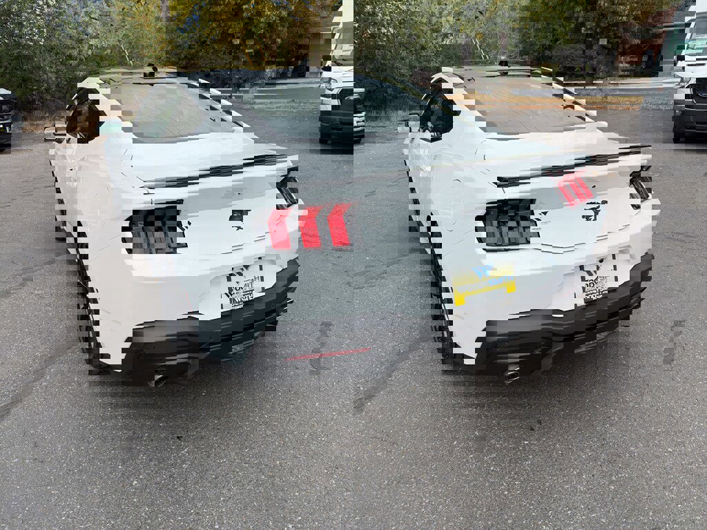 New 2025 Ford Mustang Premium image 25