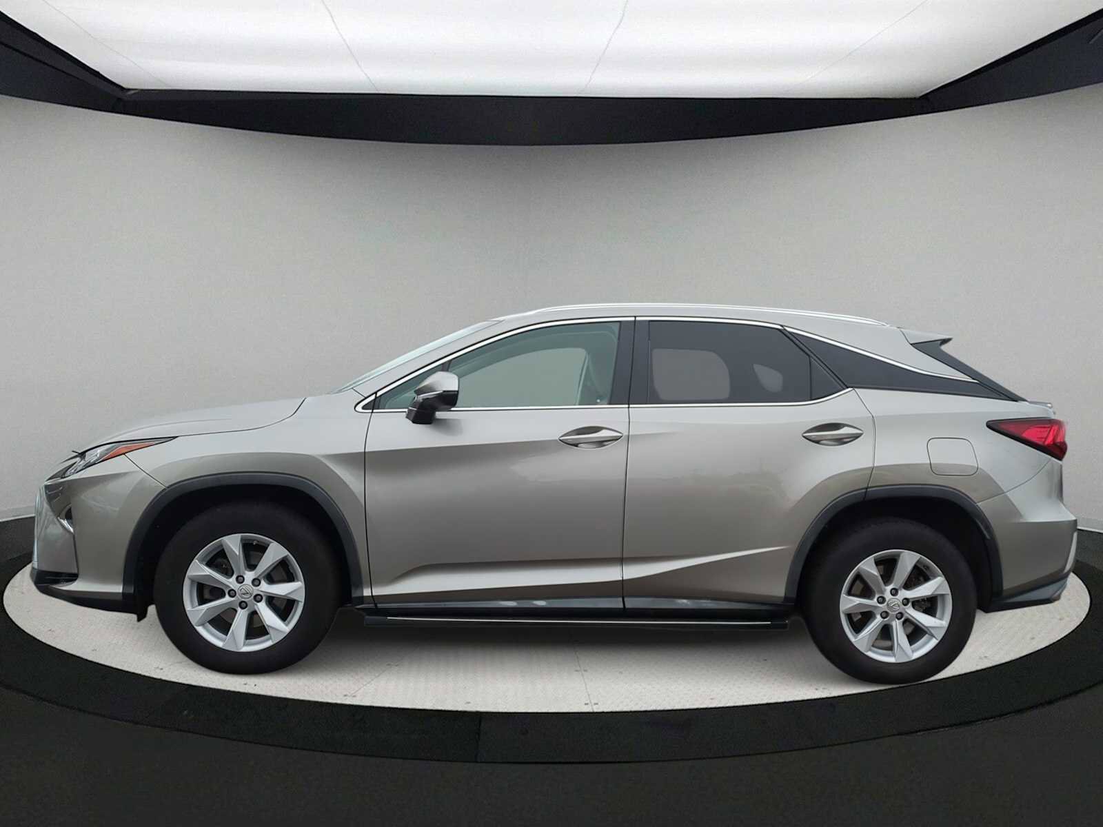 Used 2017 Lexus RX 350 AWD image 5