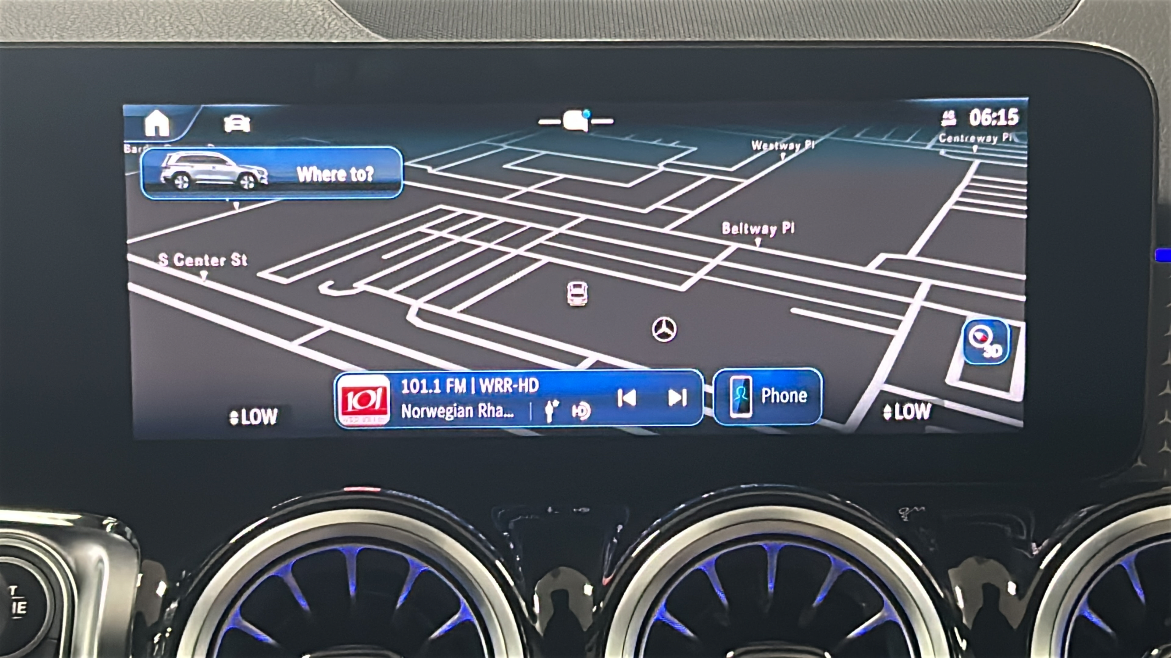 New 2025 Mercedes-Benz GLB 250 image 39
