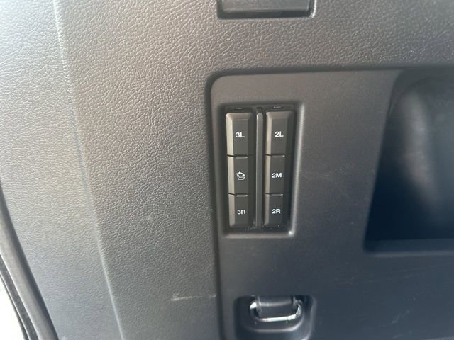 Used 2024 Ford Expedition XLT image 34