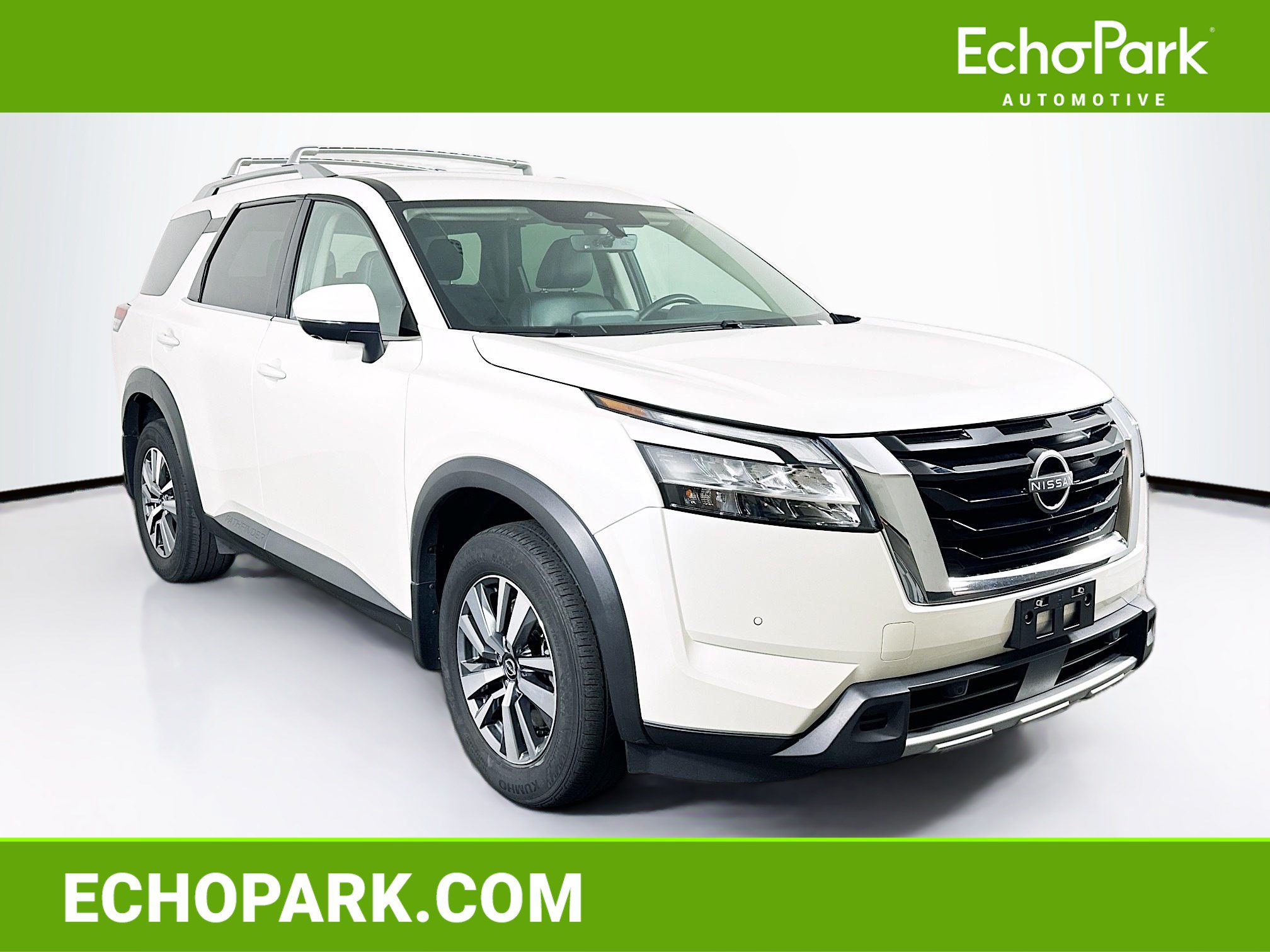 Used 2024 Nissan Pathfinder SL