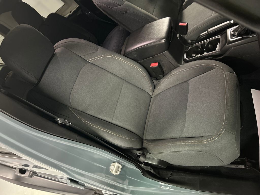 Used 2024 Jeep Wrangler Sport S image 25