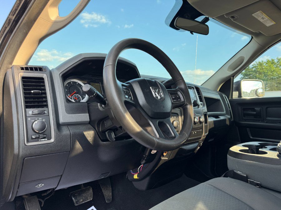 Used 2014 RAM 1500 ST w/ SXT Appearance Group image 14
