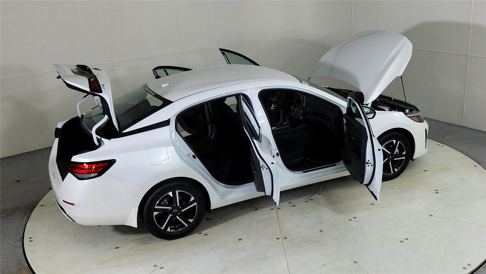 Used 2024 Nissan Sentra SV image 28