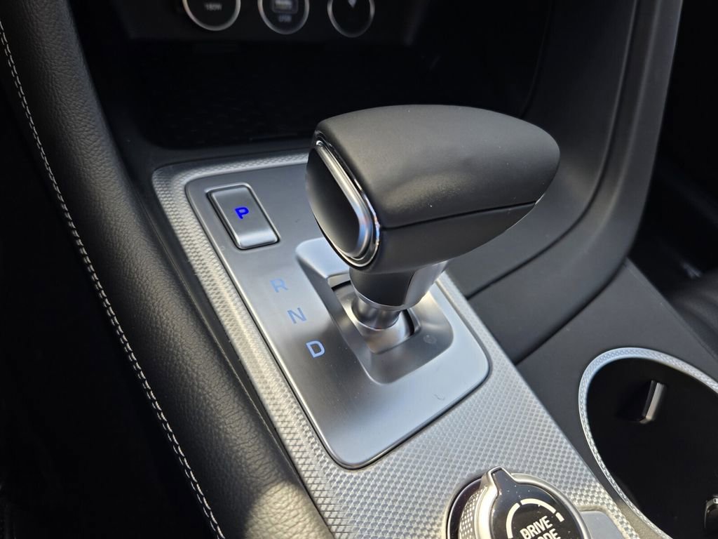 Used 2026 Genesis G70 2.5T Prestige RWD image 18
