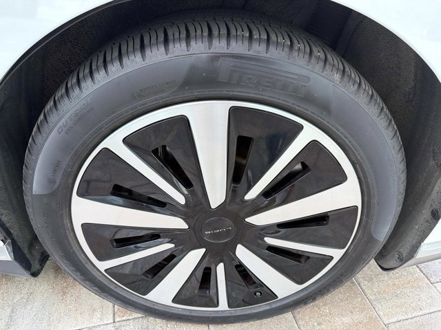 Used 2022 Lucid Air Grand Touring image 31