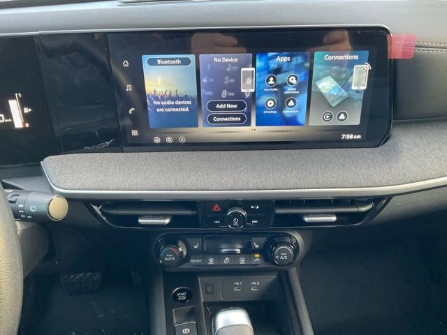 New 2026 Nissan Kicks SV w/ SV Premium Package image 18