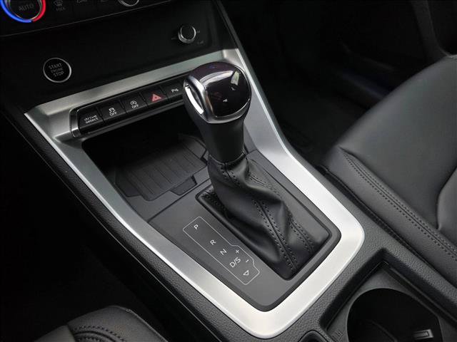 New 2025 Audi Q3 2.0T Premium w/ Convenience Package AWD/4WD image 22