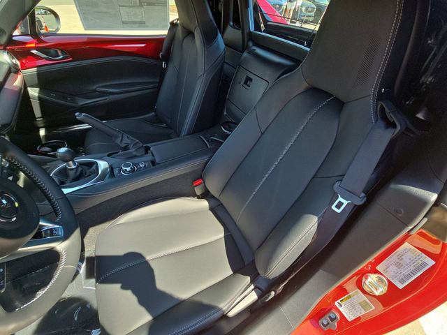 New 2026 MAZDA MX-5 Miata RF Grand Touring RWD image 13