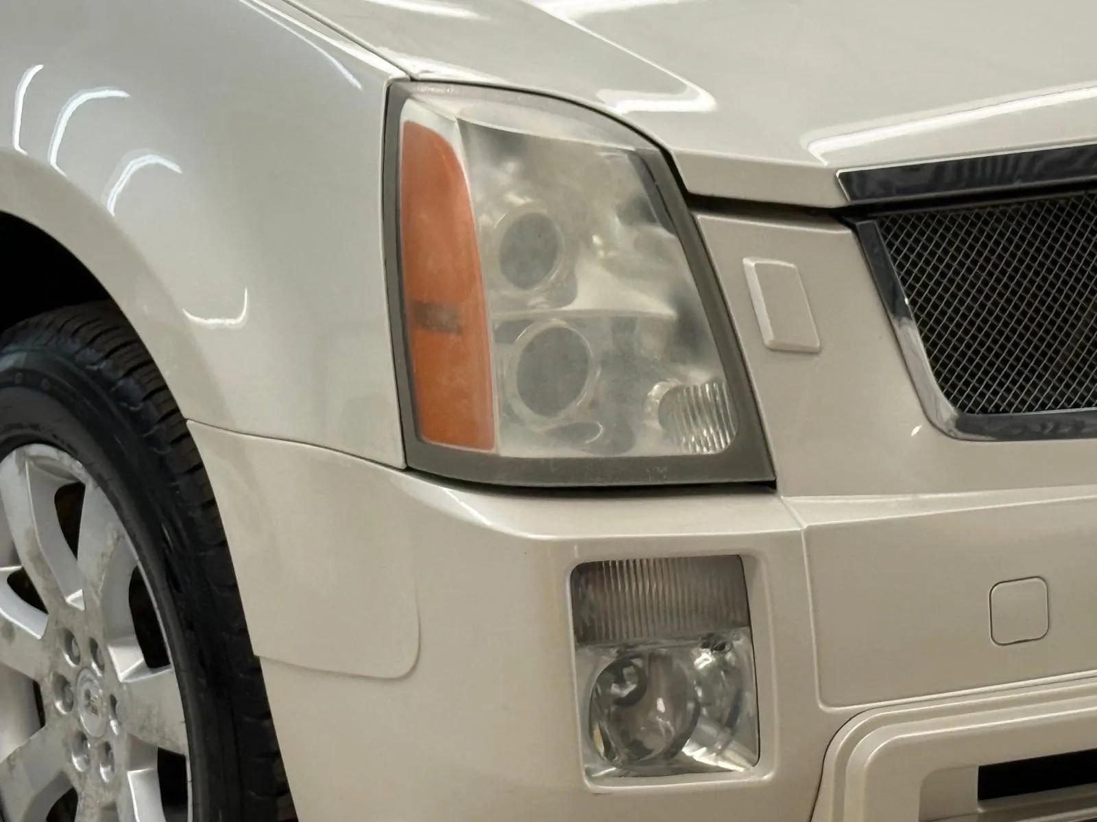 Used 2006 Cadillac SRX w/ Drivers Level One Package image 8