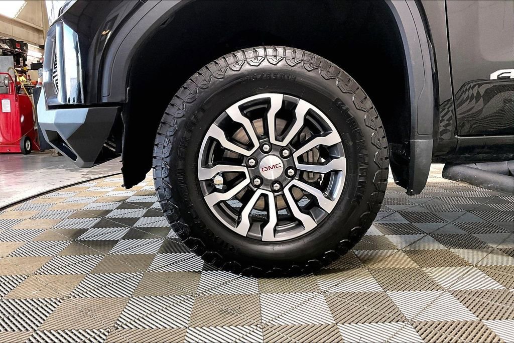 Used 2022 GMC Sierra 1500 AT4 w/ AT4 Premium Package image 8