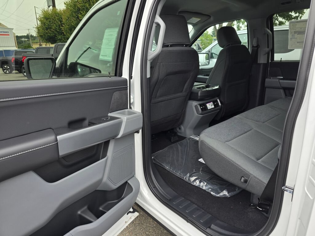 New 2026 Ford F150 XLT w/ Equipment Group 301A Standard AWD/4WD image 14